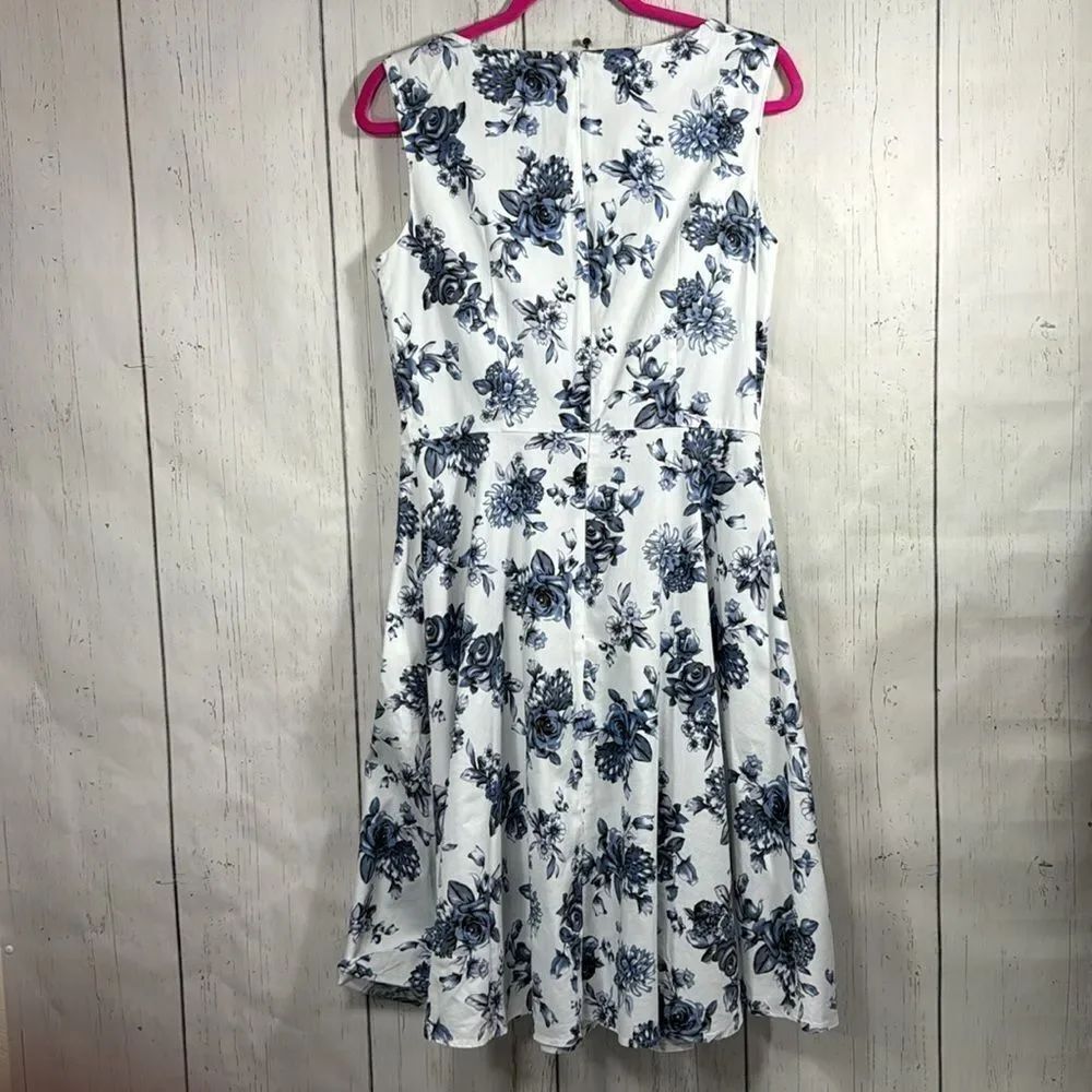 Hanpceirs Blue White Floral Fit & Flare Dress Sleeveless Cottagecore Romantic - Picture 12 of 15